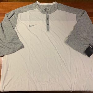 Nike short sleeve shirt size xl